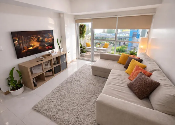 Lovely & Cozy Near Okada, Solaire, Airport * Manila